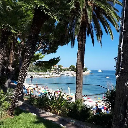 Vue Exceptionnelle Entre Et Monaco Apartment